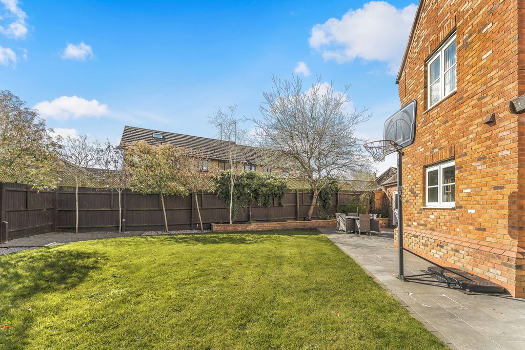 Slade Leas Middleton Cheney